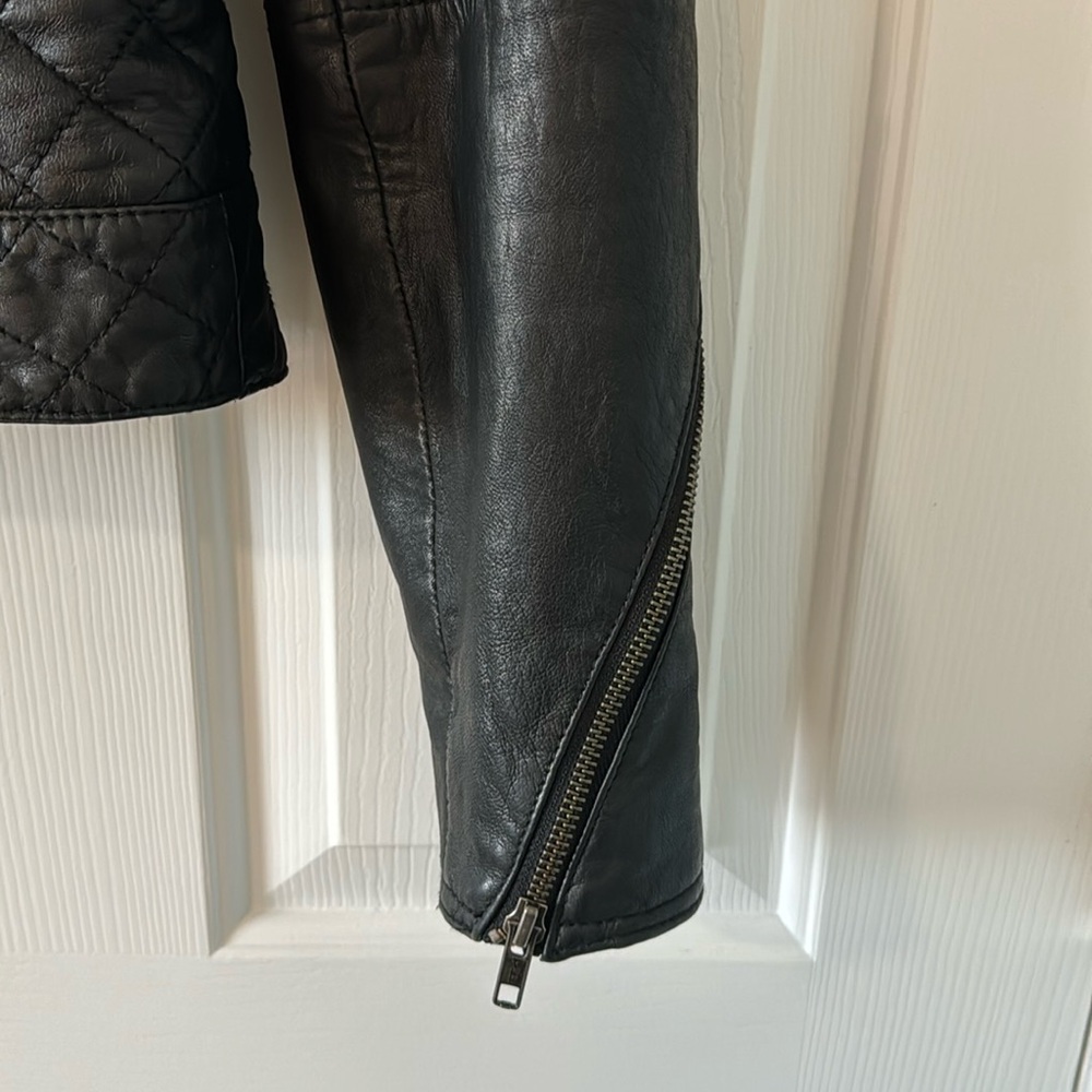 Asos Genuine Leather Moto/Biker Jacket Sz 4 quilted detailing - Picture 4 of 12